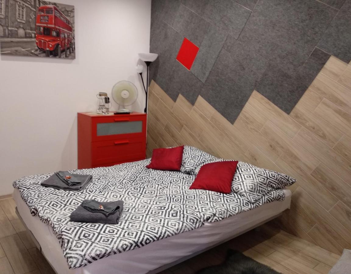 Niedaleko Od Centrum Ale Z Dala Od Tlumow Lublin Extérieur photo